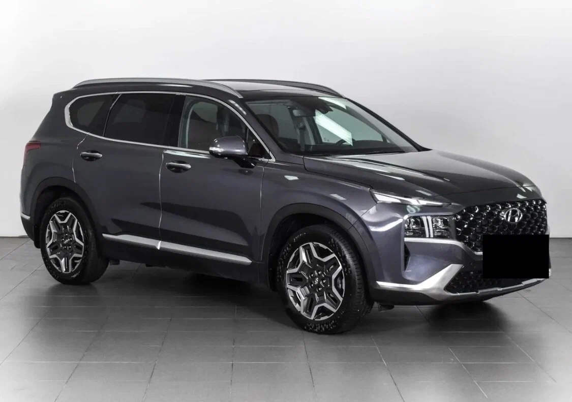 Hyundai Santa Fe с салона по цене от 2 778 000 рублей